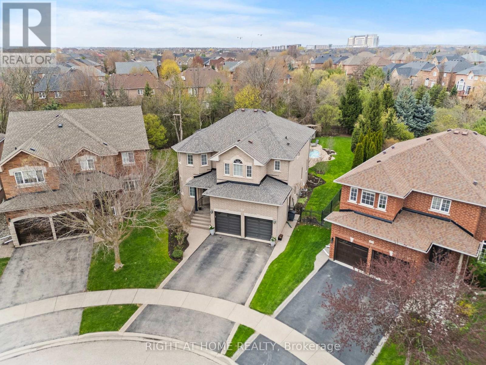 2275 Whitecliffe Way, Oakville, Ontario  L6M 4W3 - Photo 33 - W13092446