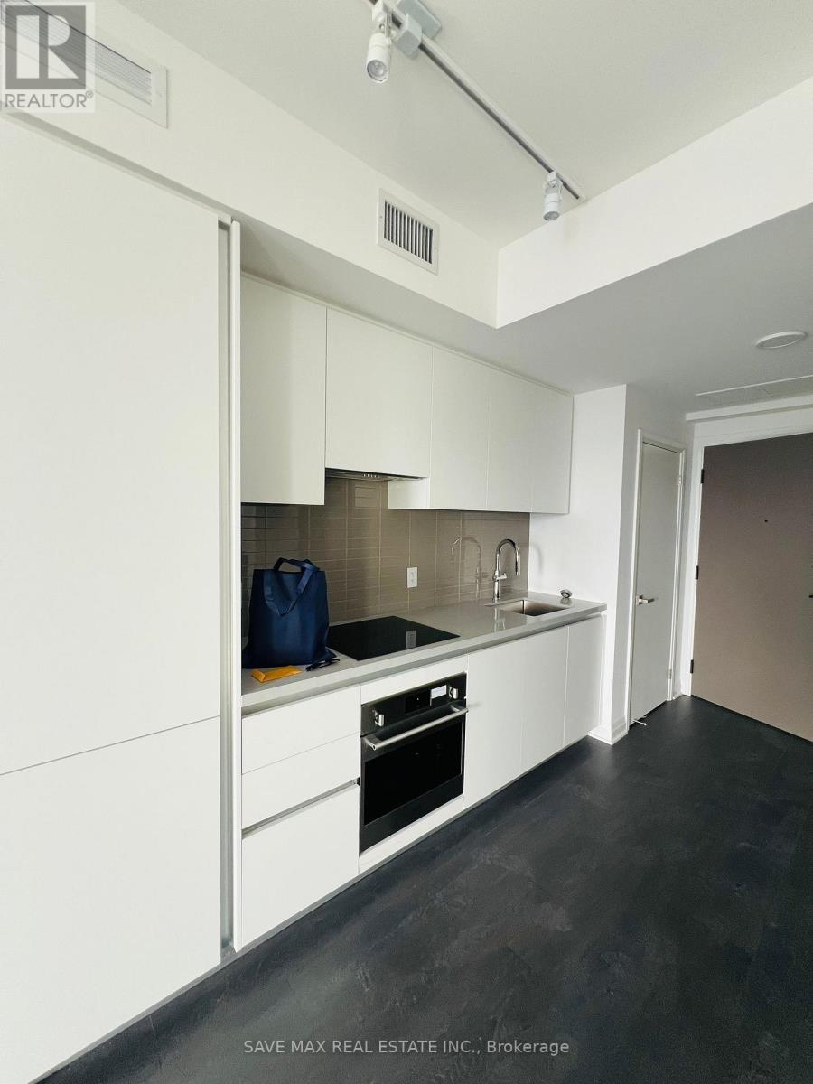 5208 - 4015 The Exchange, Mississauga, Ontario  L5B 0N9 - Photo 4 - W13092484