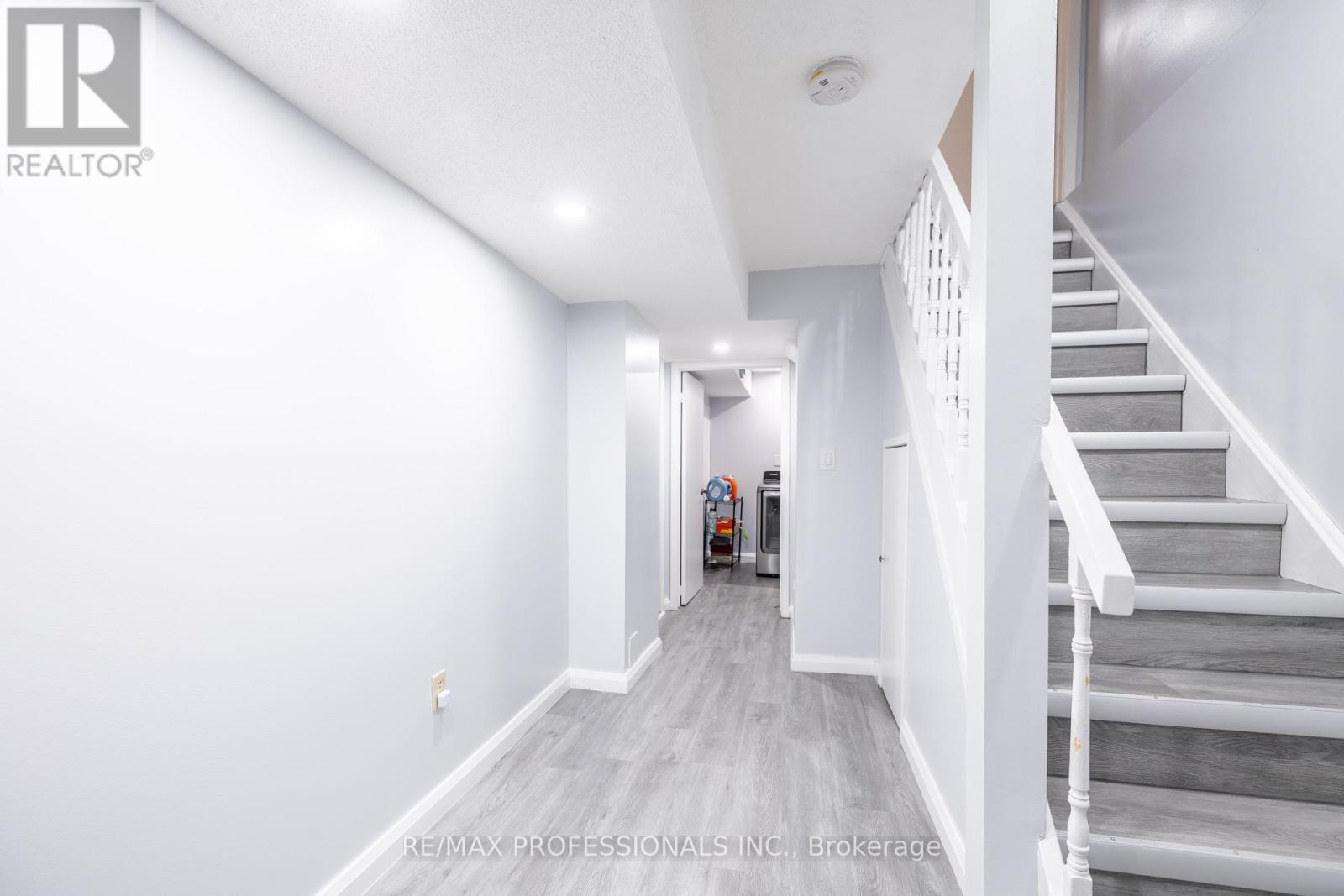 698 Galloway Crescent, Mississauga, Ontario  L5C 3W1 - Photo 22 - W13092556