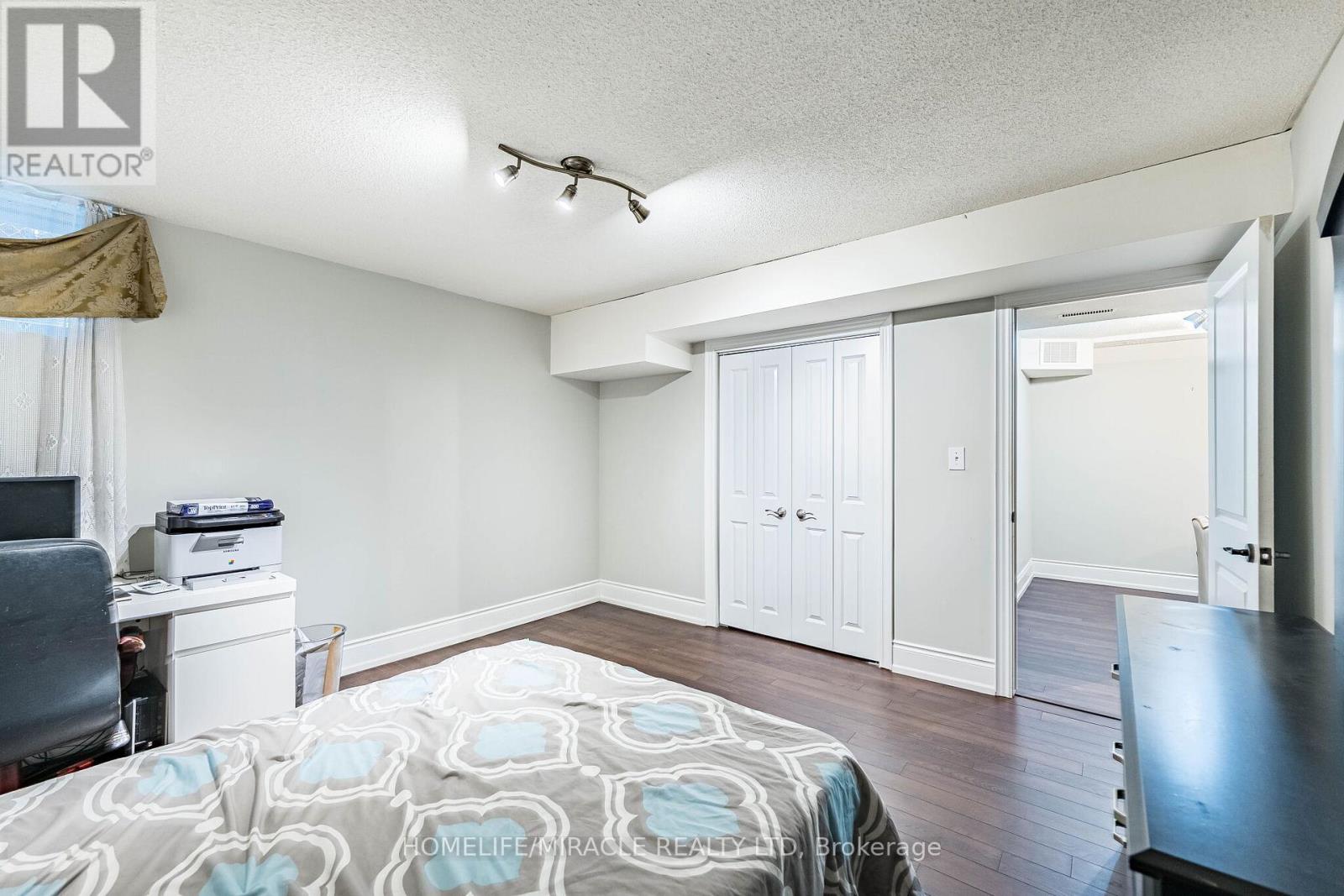 3188 Parkerhill Road, Mississauga, Ontario  L5B 1V8 - Photo 44 - W13092576