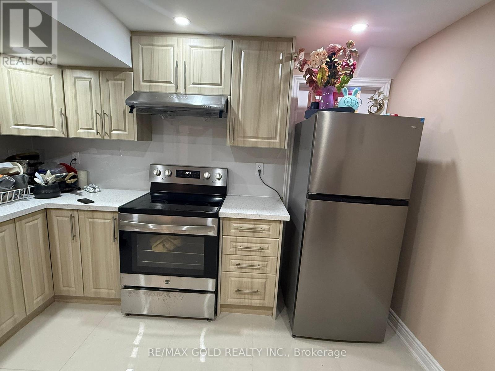 BSMT - 35 LATANIA BOULEVARD, Brampton, Ontario