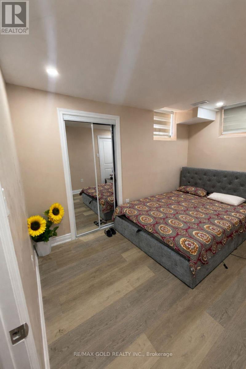 Bsmt - 35 Latania Boulevard, Brampton, Ontario  L6P 1T1 - Photo 6 - W13092606