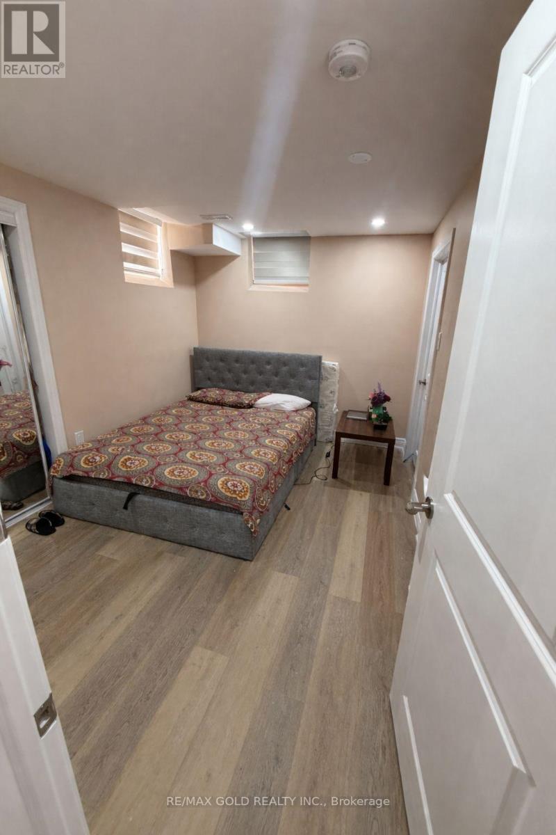 Bsmt - 35 Latania Boulevard, Brampton, Ontario  L6P 1T1 - Photo 8 - W13092606