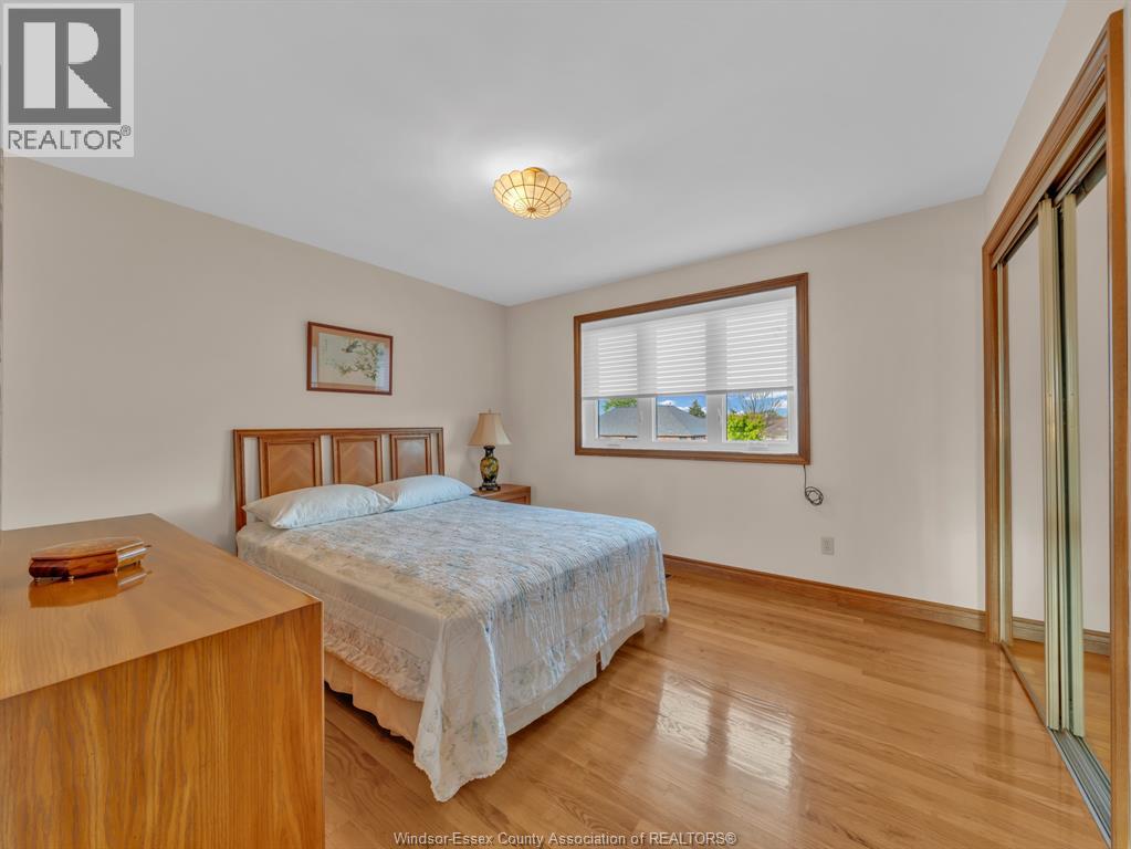 1696 Hebert, Tecumseh, Ontario  N8N 4G2 - Photo 25 - 26010203