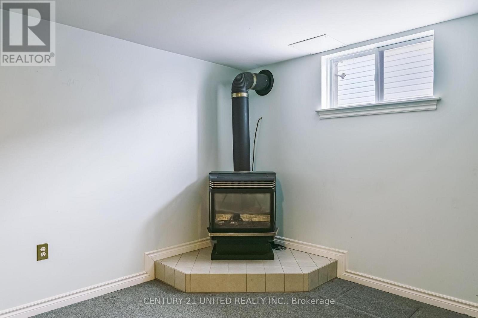 261 Maxwell Avenue, Peterborough, Ontario  K9J 1B4 - Photo 17 - X13092656