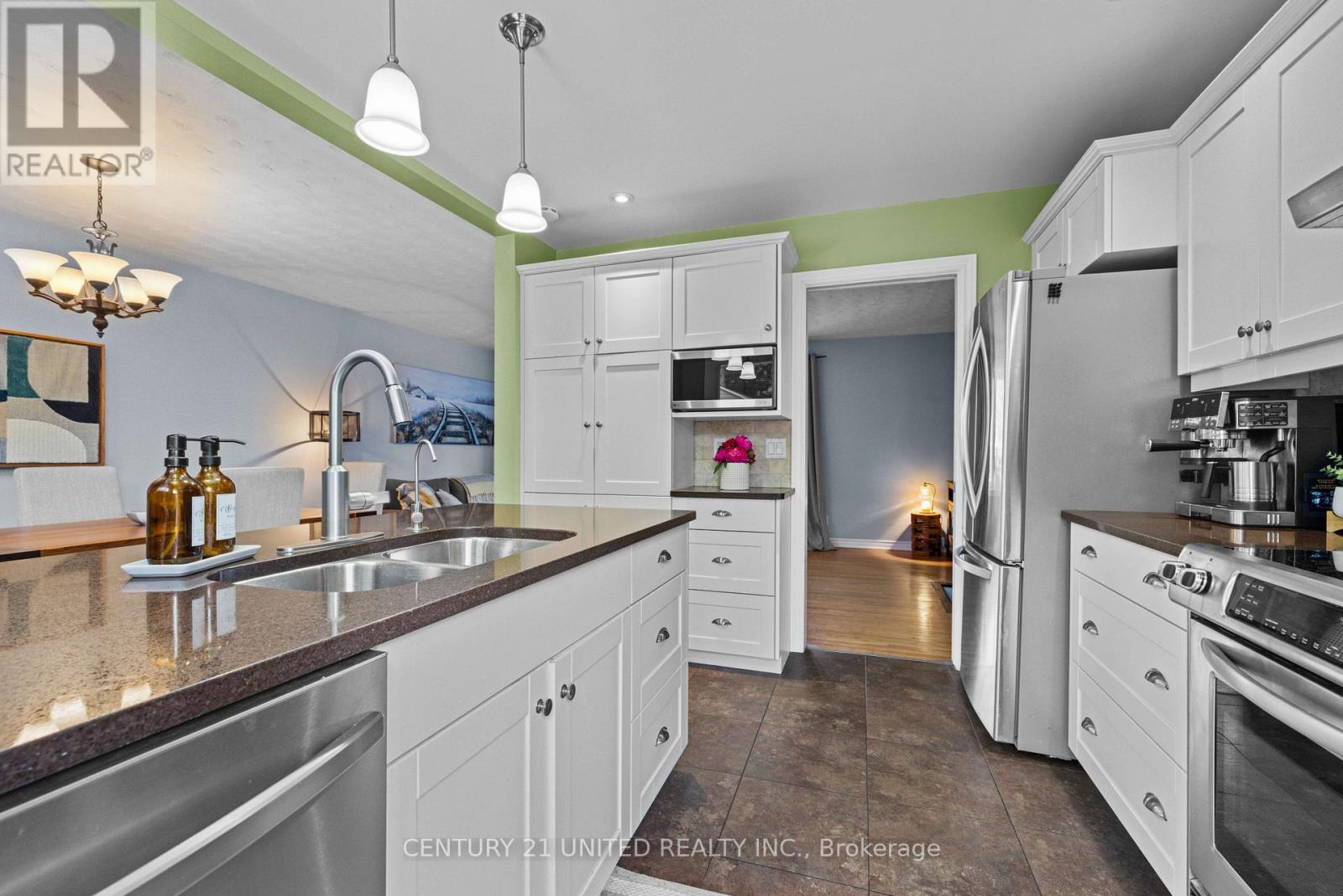 1227 Cartier Boulevard, Peterborough, Ontario  K9H 6S2 - Photo 13 - X13092748