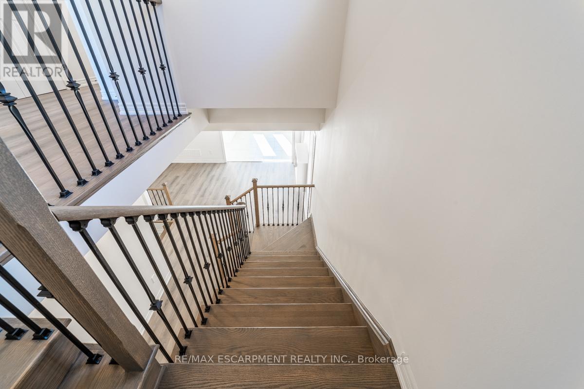 24 Westfield Crescent, Hamilton, Ontario  L8B 1Y1 - Photo 13 - X13092390