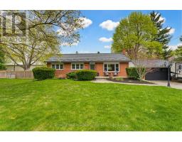 296 PROGRESTON ROAD, Hamilton, Ontario