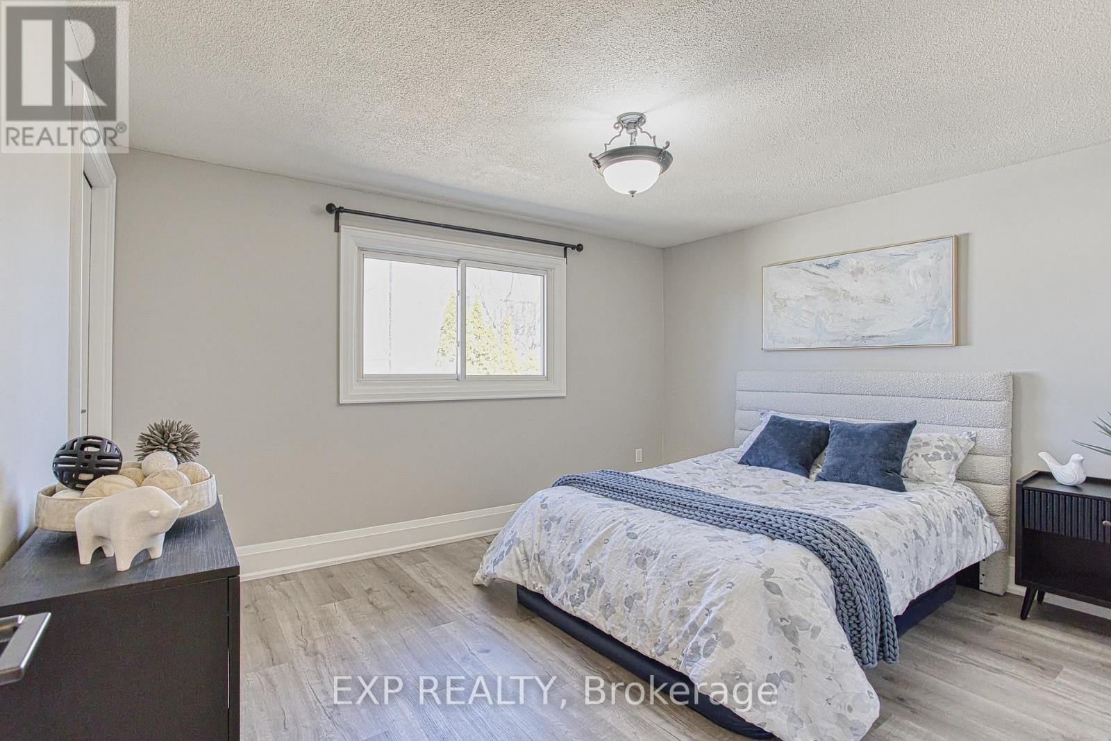 4 Colgate Court, Hamilton, Ontario  L9C 6Z6 - Photo 17 - X13092568