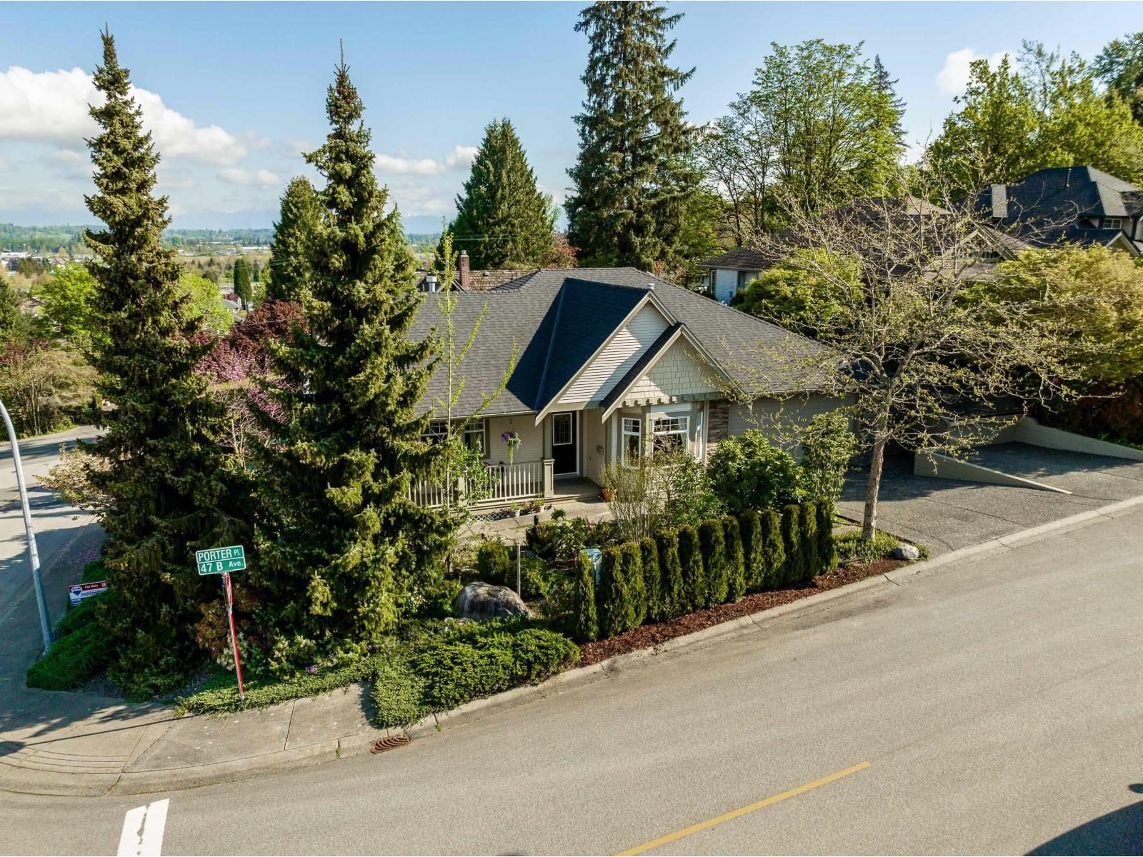 21735 47b Avenue, Langley, British Columbia  V3A 8T3 - Photo 2 - R3115000