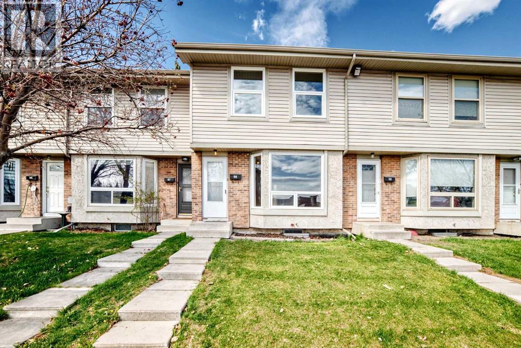 98, 123 Queensland Drive Se, Calgary, Alberta  T2J 5J4 - Photo 2 - A2307618