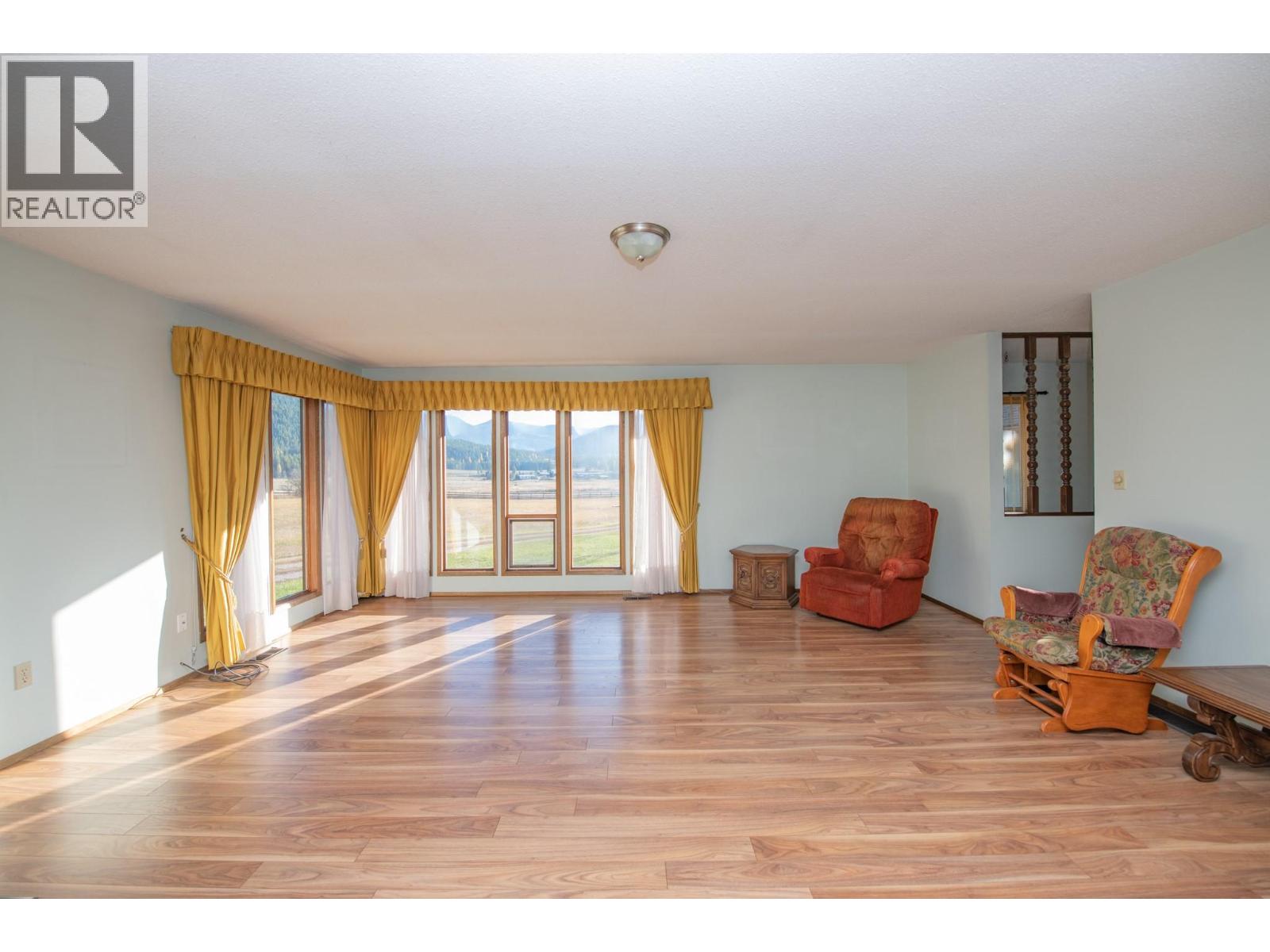 2471 6 Highway, Lumby, British Columbia  V0E 2G1 - Photo 24 - 10367352