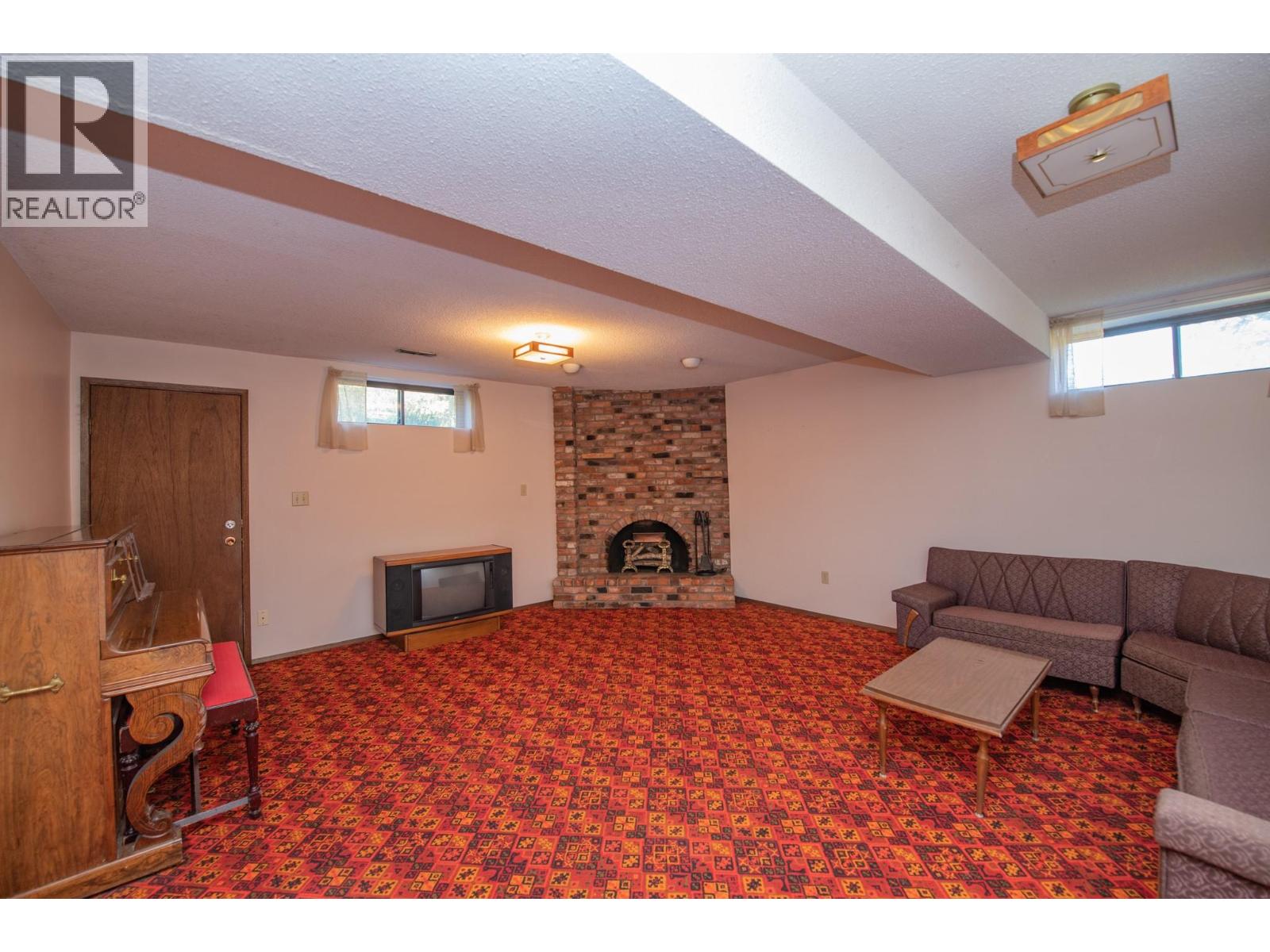 2471 6 Highway, Lumby, British Columbia  V0E 2G1 - Photo 40 - 10367352