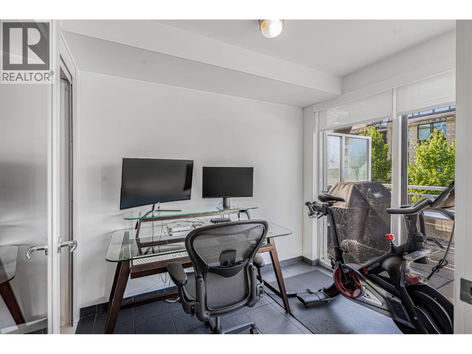 207 122 E 3rd Street, North Vancouver, British Columbia  V7L 1E6 - Photo 9 - R3117763