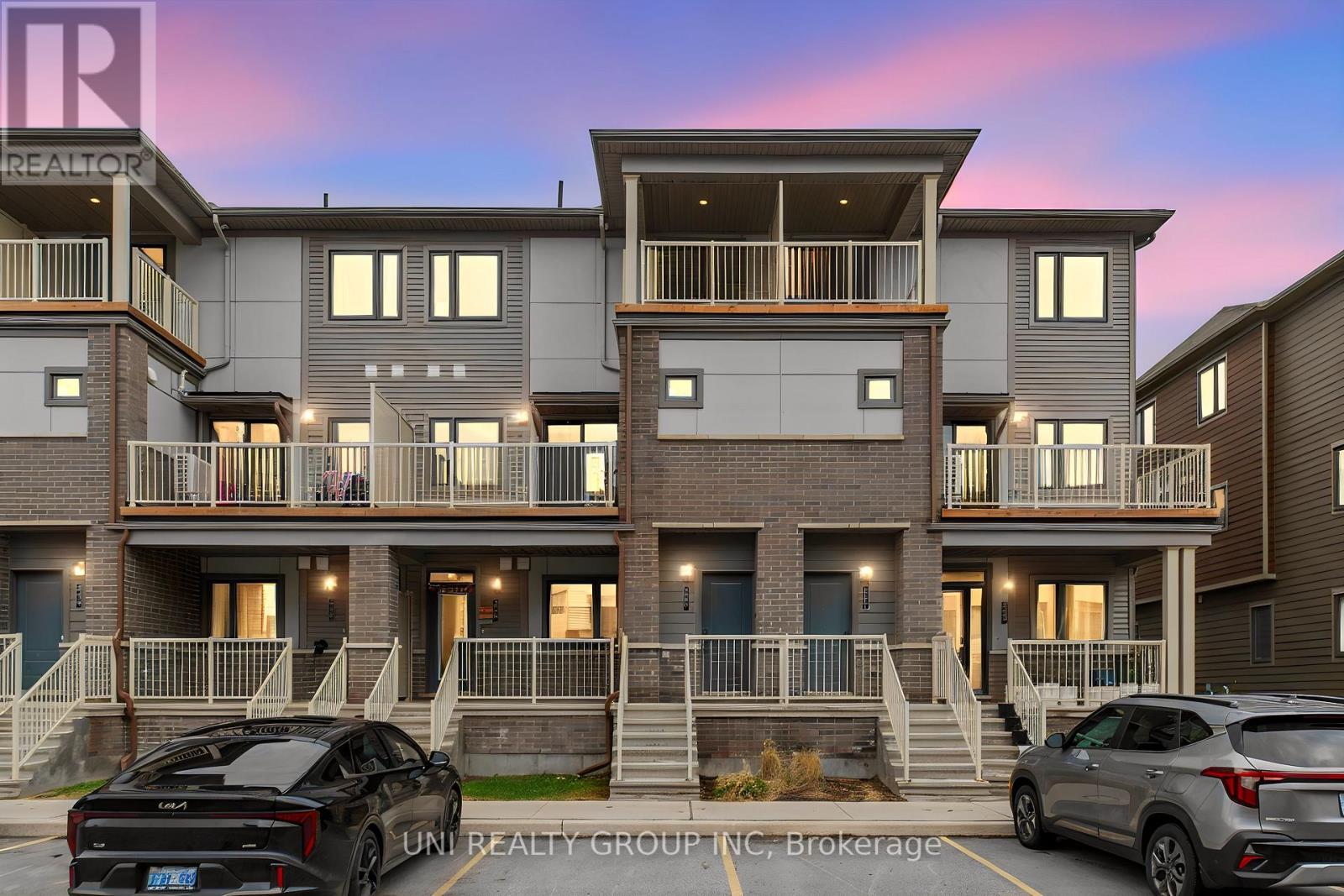 264 Anyolite Private, Ottawa, Ontario  K2J 7J3 - Photo 2 - X13092652