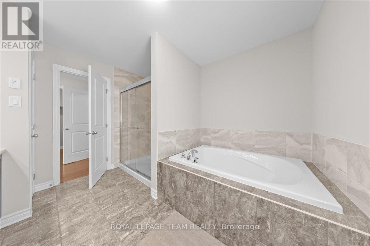 20 Cento Way, Ottawa, Ontario  K2S 0W4 - Photo 23 - X13092666