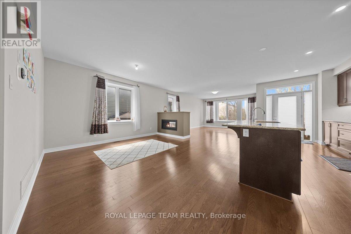 20 Cento Way, Ottawa, Ontario  K2S 0W4 - Photo 6 - X13092666