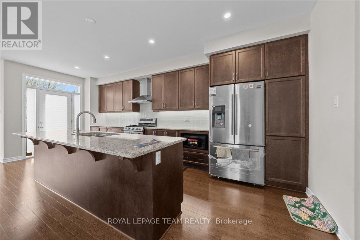 20 Cento Way, Ottawa, Ontario  K2S 0W4 - Photo 7 - X13092666