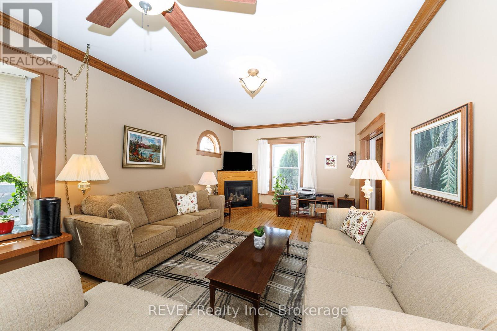 218 Kent Street, Port Colborne, Ontario  L3K 3A1 - Photo 12 - X13092670