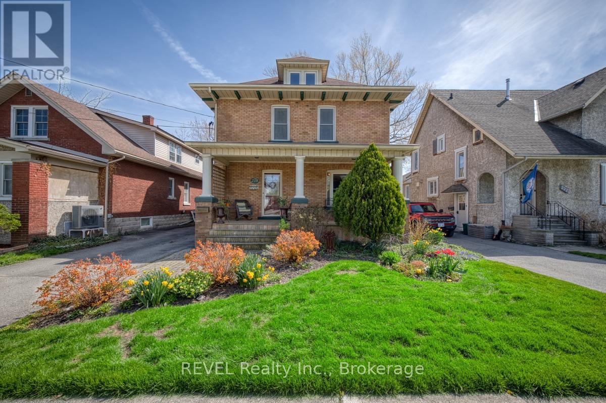 218 Kent Street, Port Colborne, Ontario  L3K 3A1 - Photo 2 - X13092670