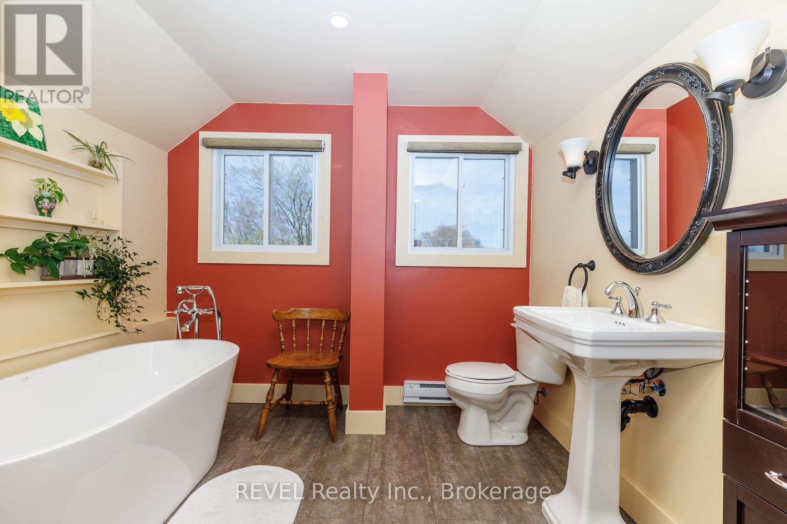 218 Kent Street, Port Colborne, Ontario  L3K 3A1 - Photo 37 - X13092670
