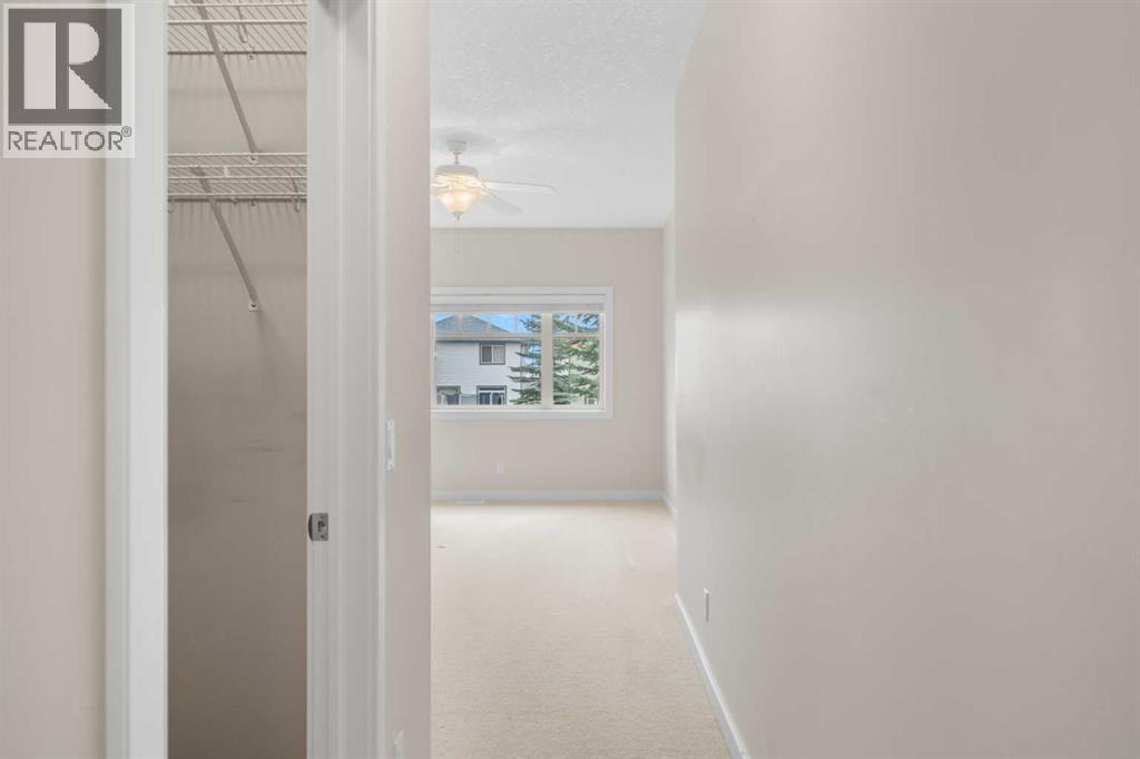 32 Bridle Estates Place SW, Calgary, Alberta  T2Y 0E9 - Photo 16 - A2307784