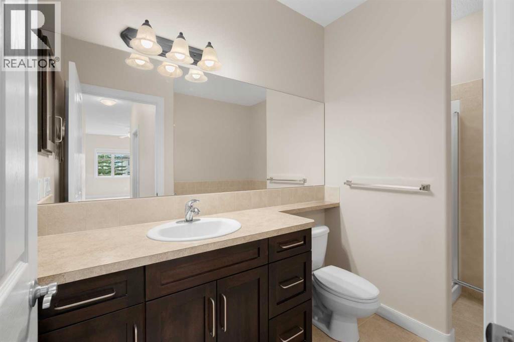 32 Bridle Estates Place SW, Calgary, Alberta  T2Y 0E9 - Photo 18 - A2307784