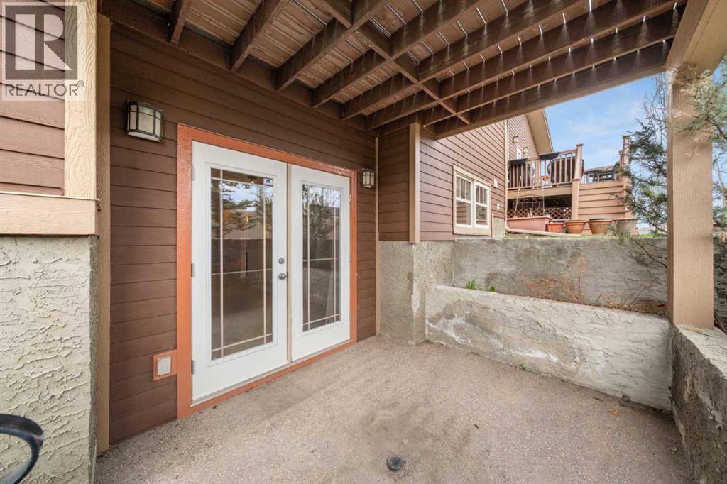 32 Bridle Estates Place SW, Calgary, Alberta  T2Y 0E9 - Photo 29 - A2307784