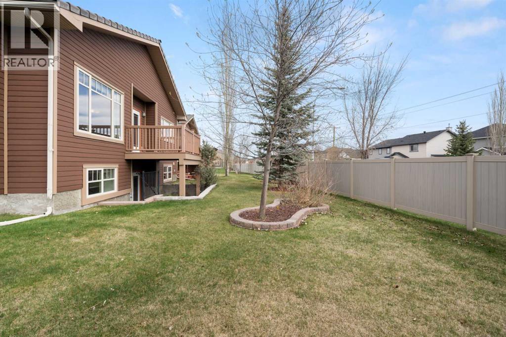 32 Bridle Estates Place SW, Calgary, Alberta  T2Y 0E9 - Photo 31 - A2307784