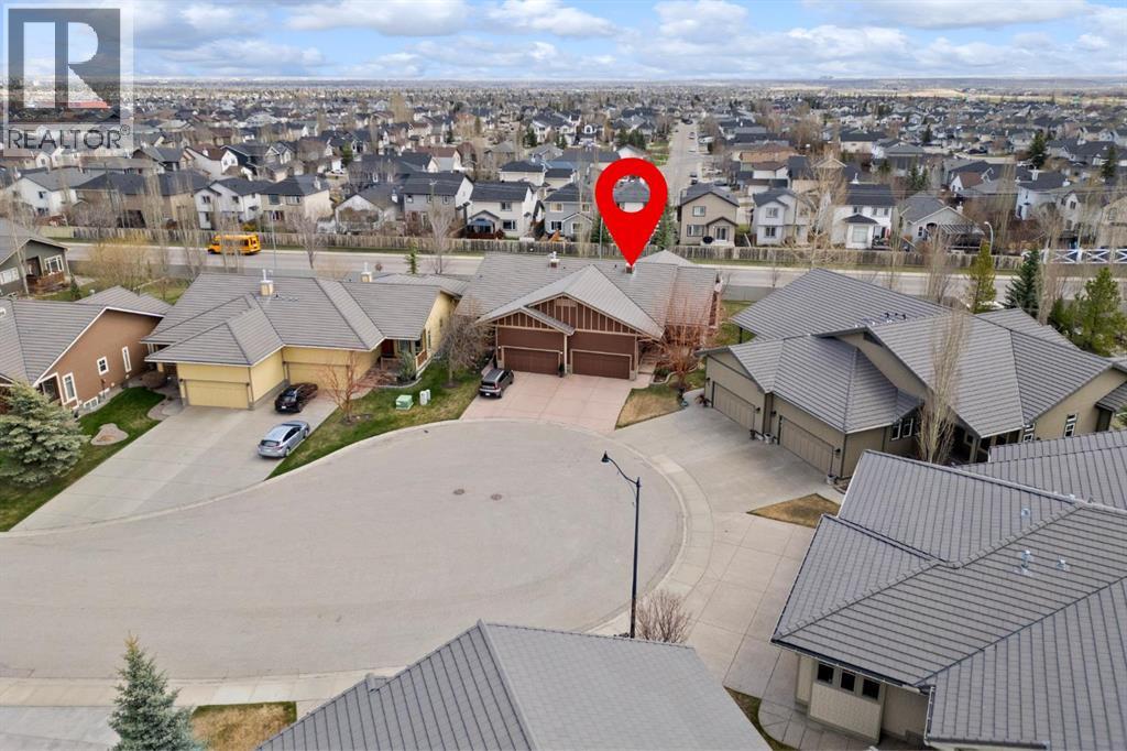 32 Bridle Estates Place SW, Calgary, Alberta  T2Y 0E9 - Photo 36 - A2307784