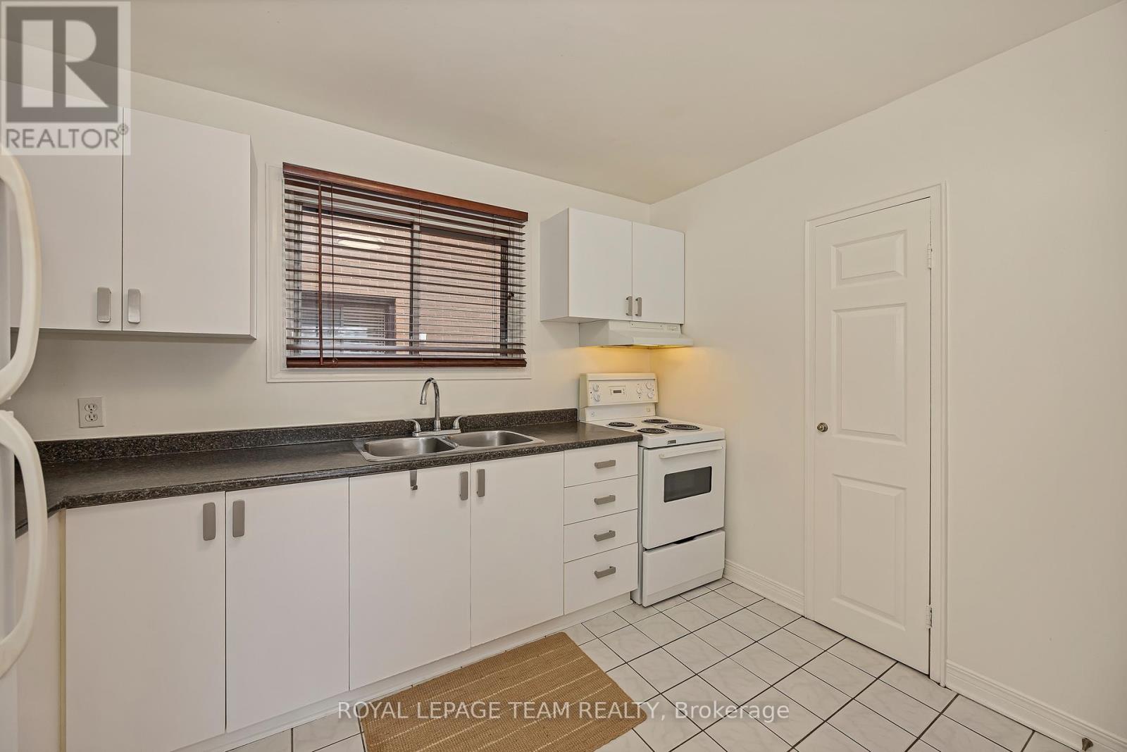 6 - 270 Beechwood Avenue, Ottawa, Ontario  K1L 8A6 - Photo 14 - X12884890