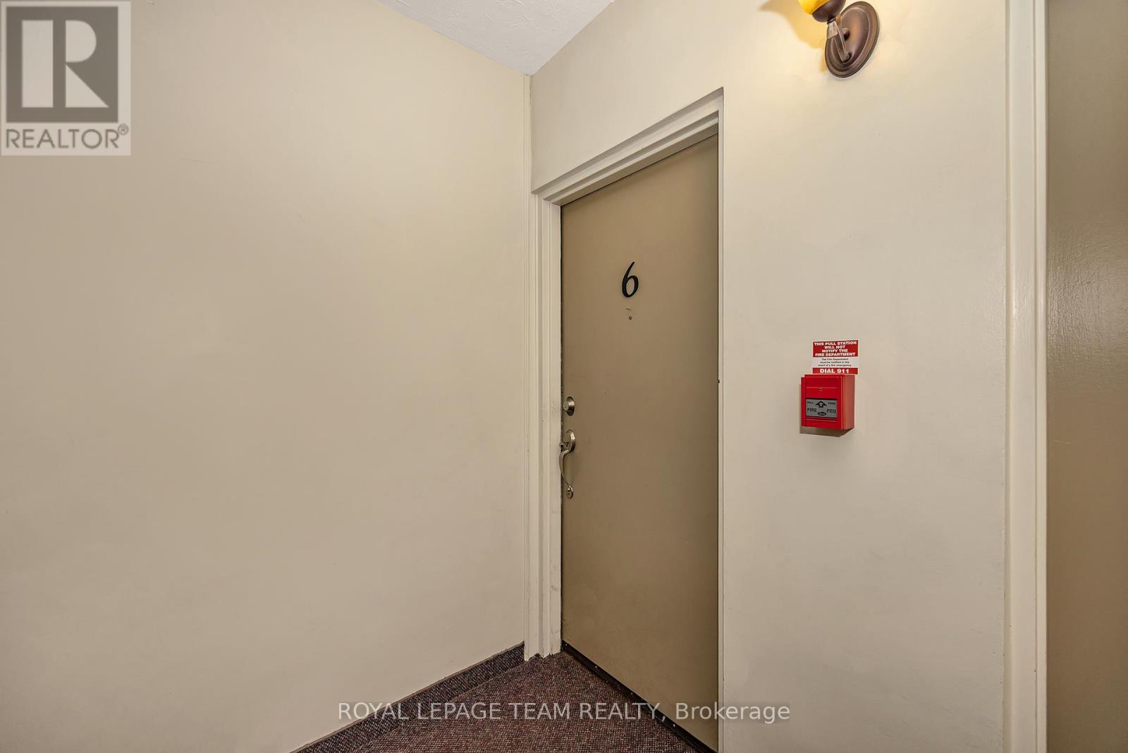 6 - 270 Beechwood Avenue, Ottawa, Ontario  K1L 8A6 - Photo 7 - X12884890