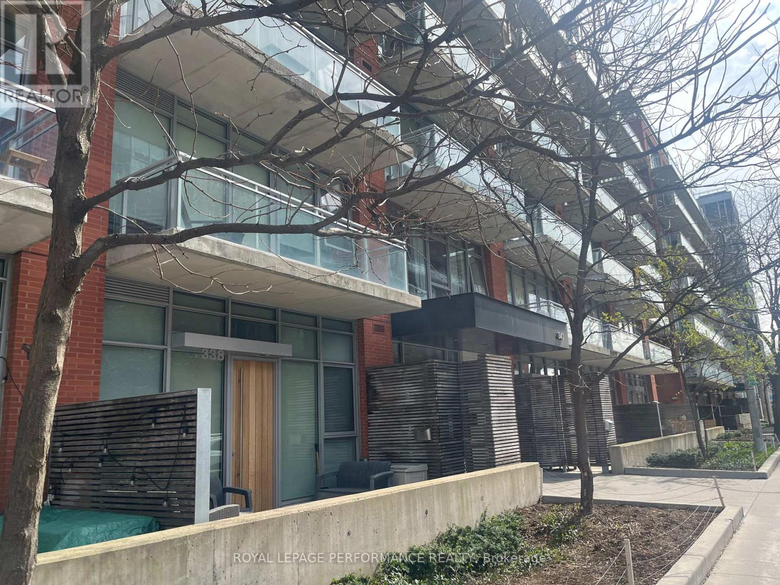 242 - 340 Mcleod Street, Ottawa, Ontario  K2P 1A4 - Photo 3 - X13092418