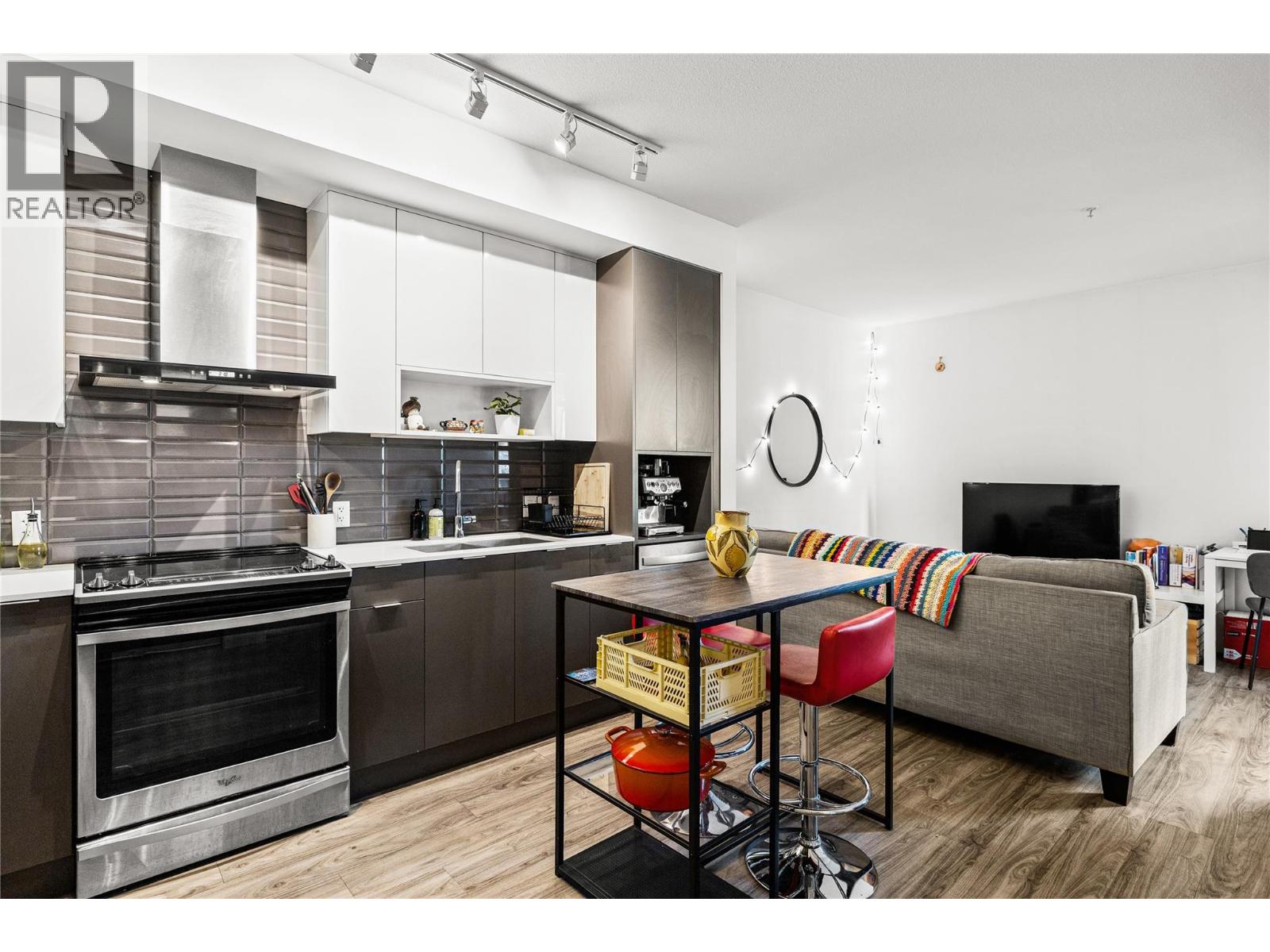 1775 Chapman Place Unit# 116, Kelowna, British Columbia  V1Y 0G3 - Photo 2 - 10386332