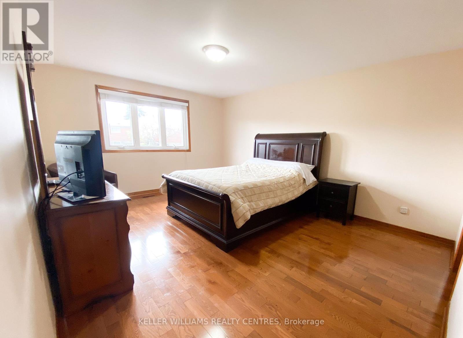 30 Clubhouse Court, Toronto, Ontario  M3L 2K5 - Photo 21 - W13078732
