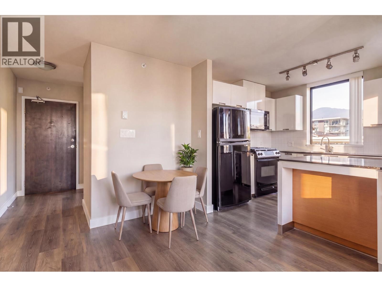 807 151 W 2nd Street, North Vancouver, British Columbia  V7M 3P1 - Photo 6 - R3120356