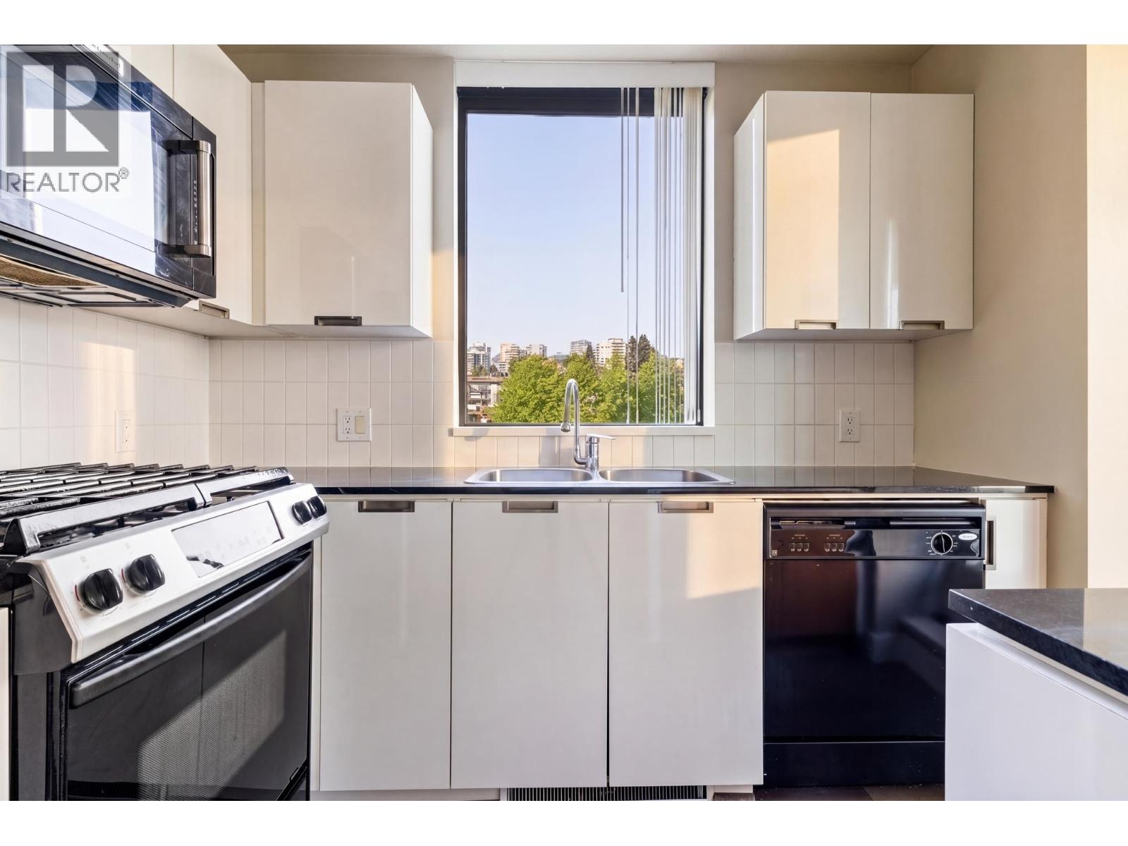 807 151 W 2nd Street, North Vancouver, British Columbia  V7M 3P1 - Photo 7 - R3120356