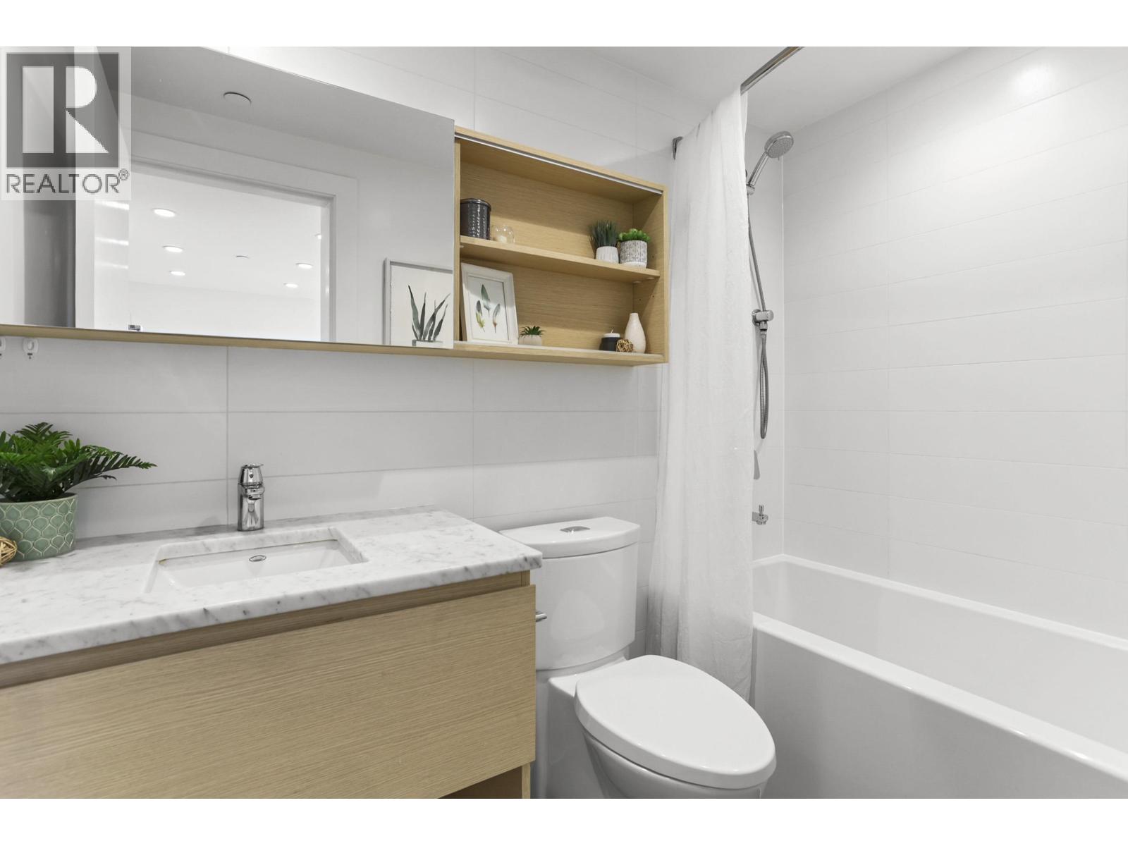 2409 657 Whiting Way, Coquitlam, British Columbia  V3J 0J6 - Photo 16 - R3120357