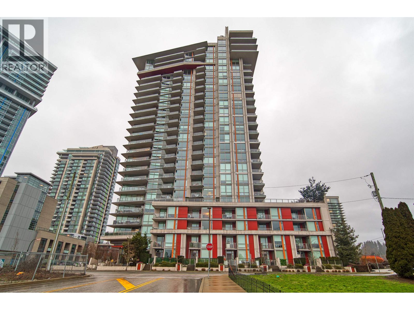 1107 1550 Fern Street, North Vancouver, British Columbia  V7J 0A9 - Photo 2 - R3120375