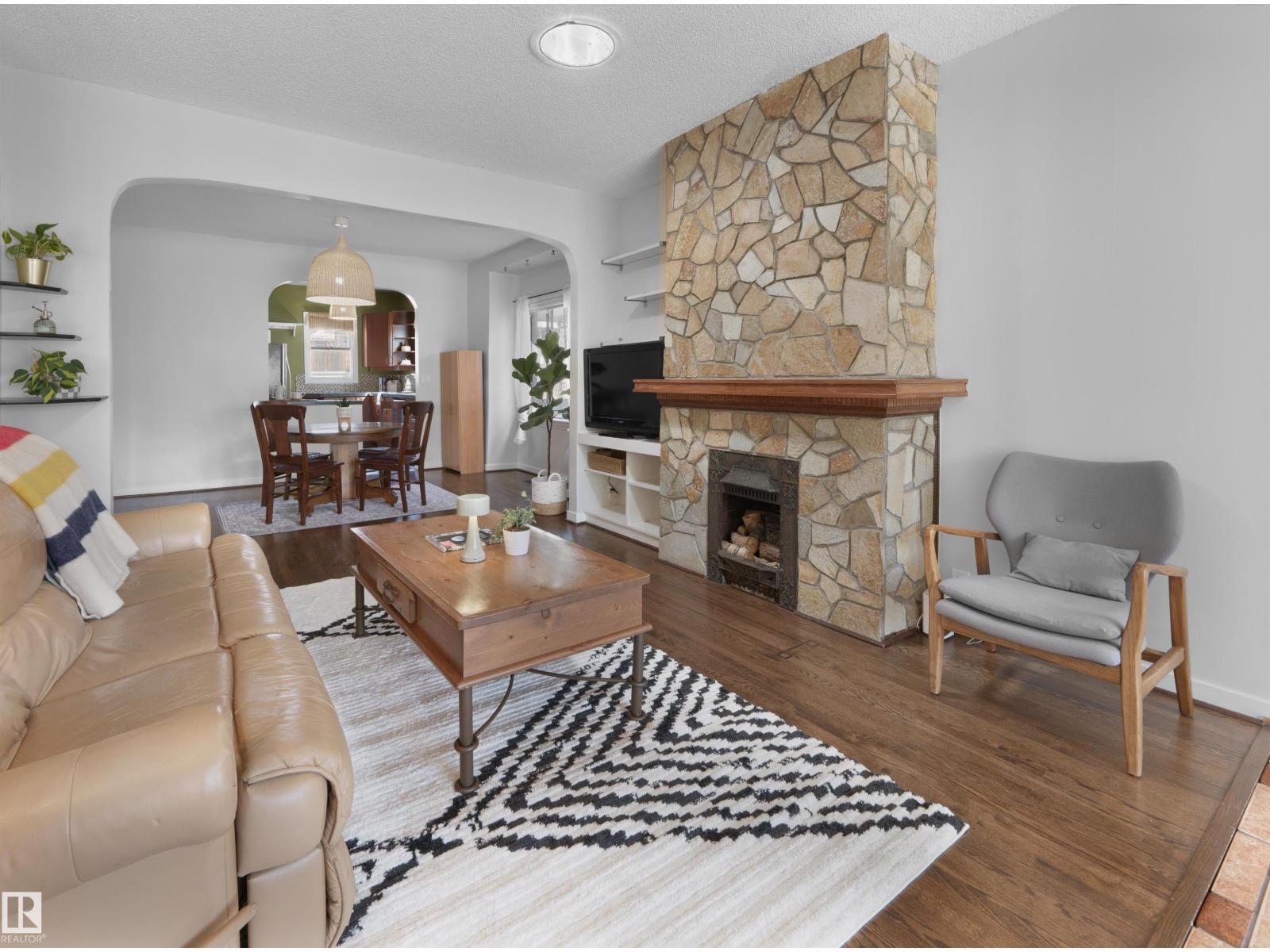 9808 90 Av Nw, Edmonton, Alberta  T6E 2T1 - Photo 9 - E4486045