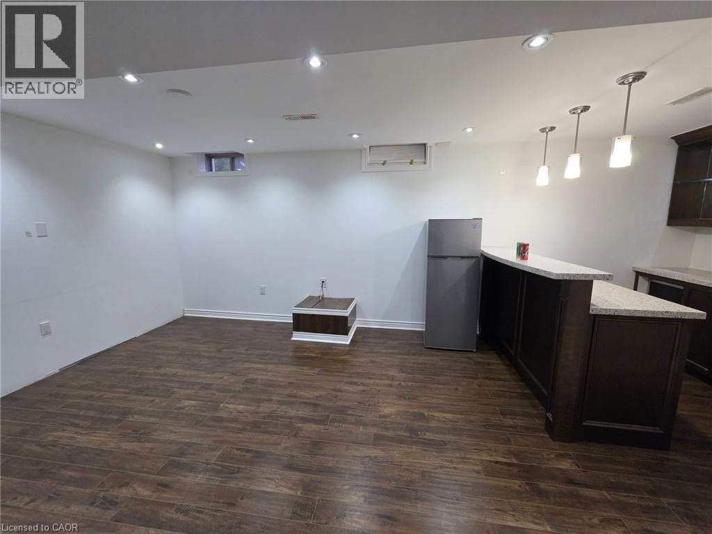 79 Mander Place Unit# Bsmt, Milton, Ontario  L9T 7A8 - Photo 3 - 40827258