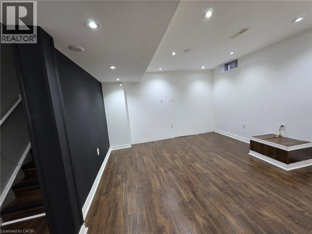 79 Mander Place Unit# Bsmt, Milton, Ontario  L9T 7A8 - Photo 4 - 40827258