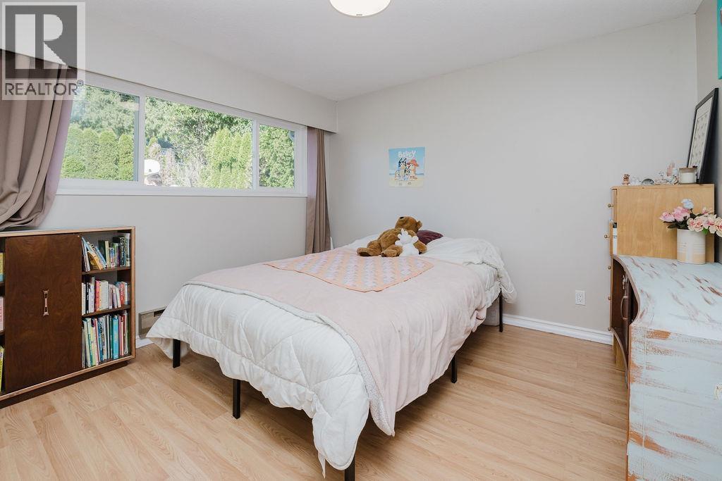 606 Martin Road, Gibsons, British Columbia  V0N 1V9 - Photo 21 - R3120390