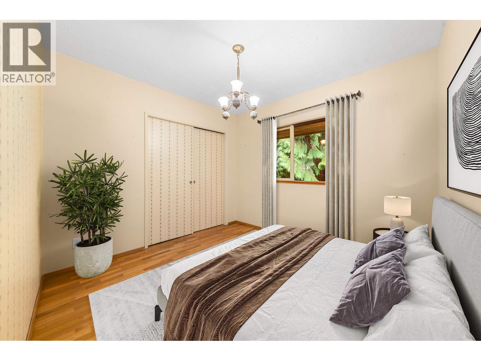 234 Rondoval Crescent, North Vancouver, British Columbia  V7N 2W7 - Photo 22 - R3120423