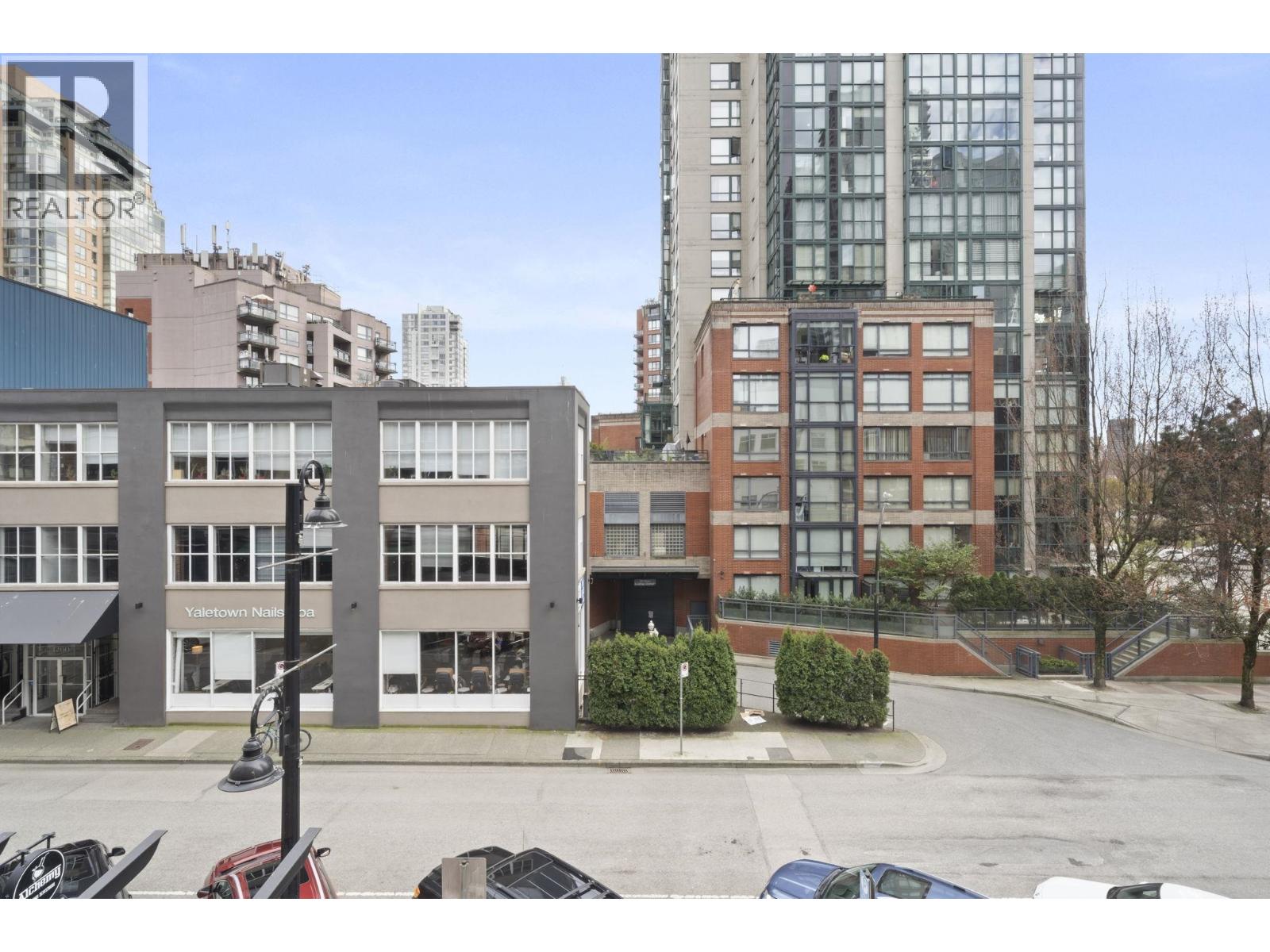 202 1275 Hamilton Street, Vancouver, British Columbia  V6B 1E2 - Photo 17 - R3120393
