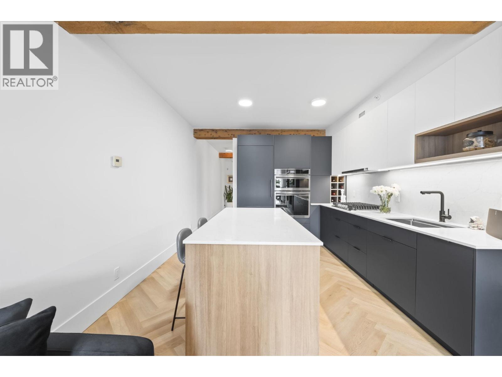 202 1275 Hamilton Street, Vancouver, British Columbia  V6B 1E2 - Photo 8 - R3120393