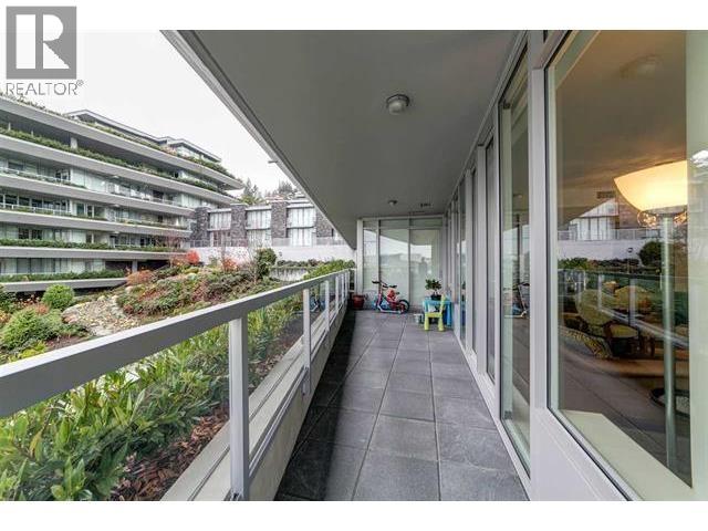202 866 Arthur Erickson Place, West Vancouver, British Columbia  V7T 0B2 - Photo 11 - R3120416