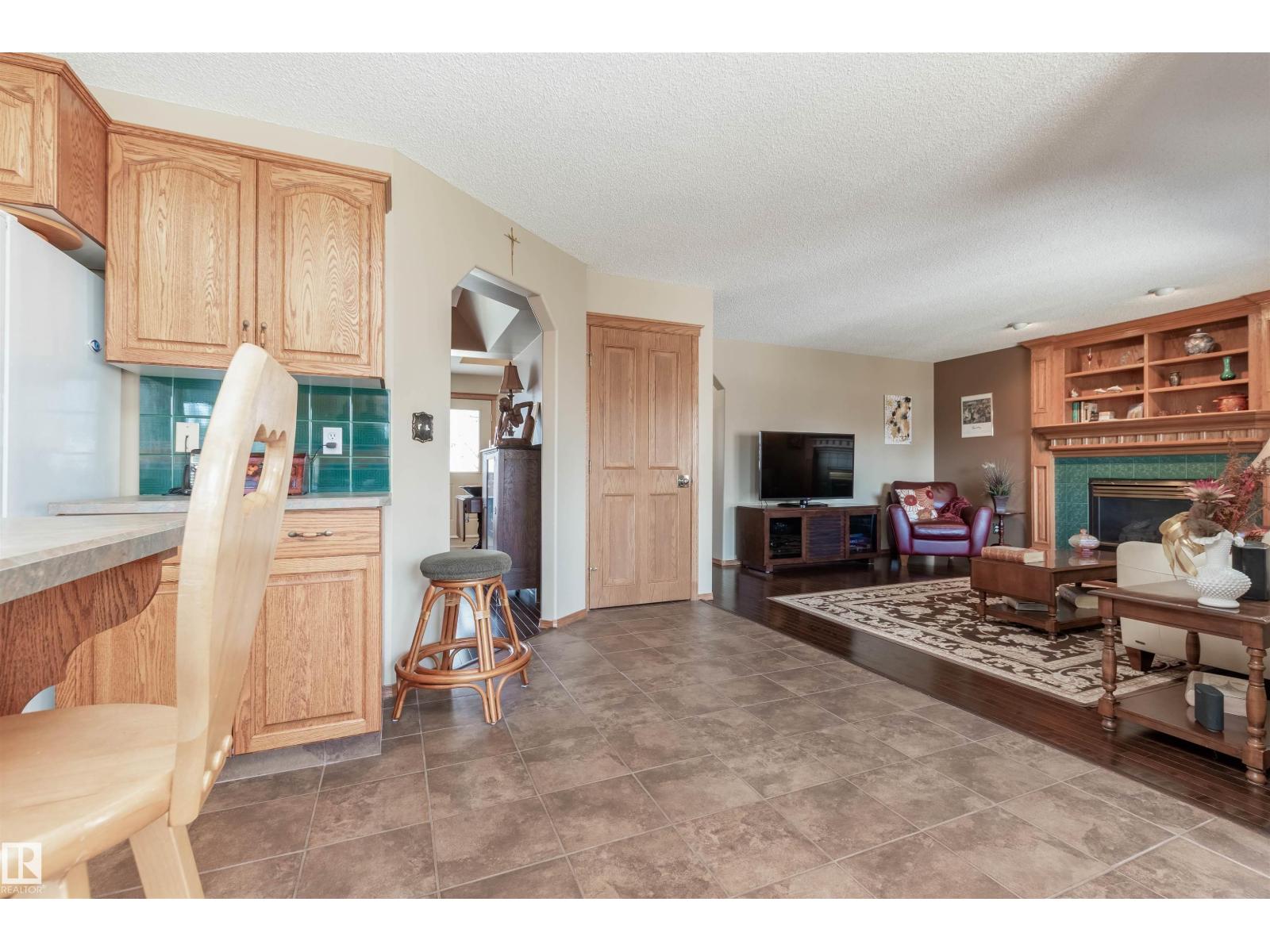 687 Meadowview Dr, Sherwood Park, Alberta  T8H 1W4 - Photo 30 - E4486049