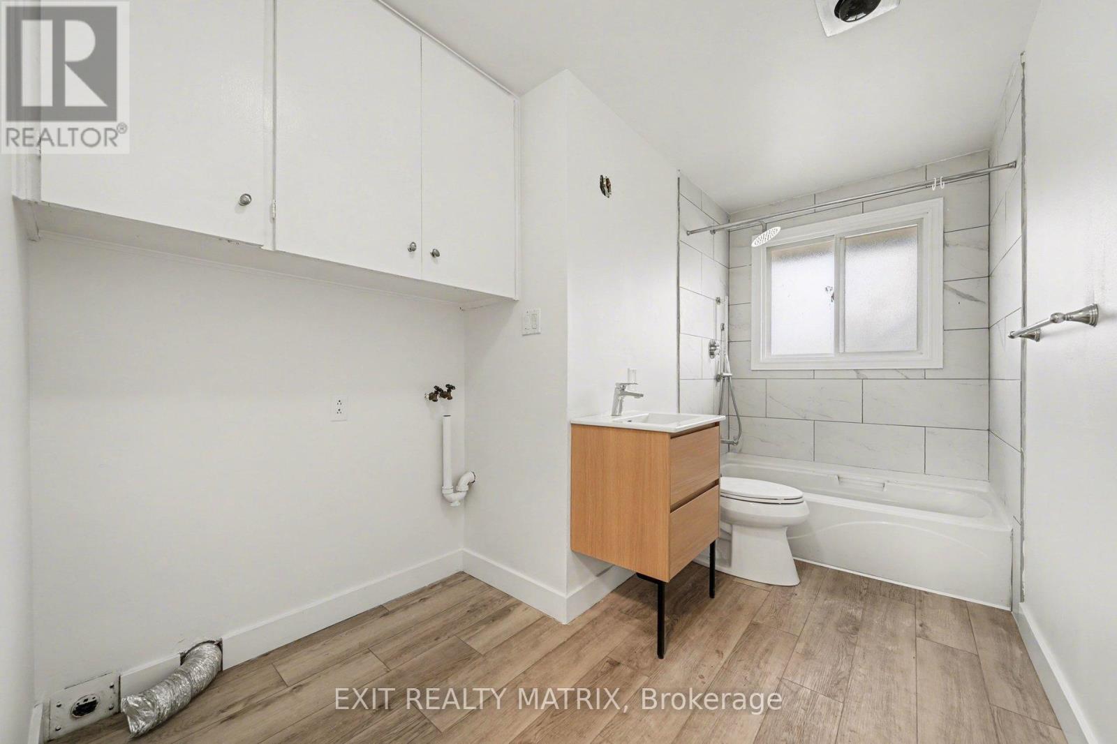 1740 Saint-Laurent Street, Clarence-Rockland, Ontario  K4K 1C2 - Photo 12 - X13058232