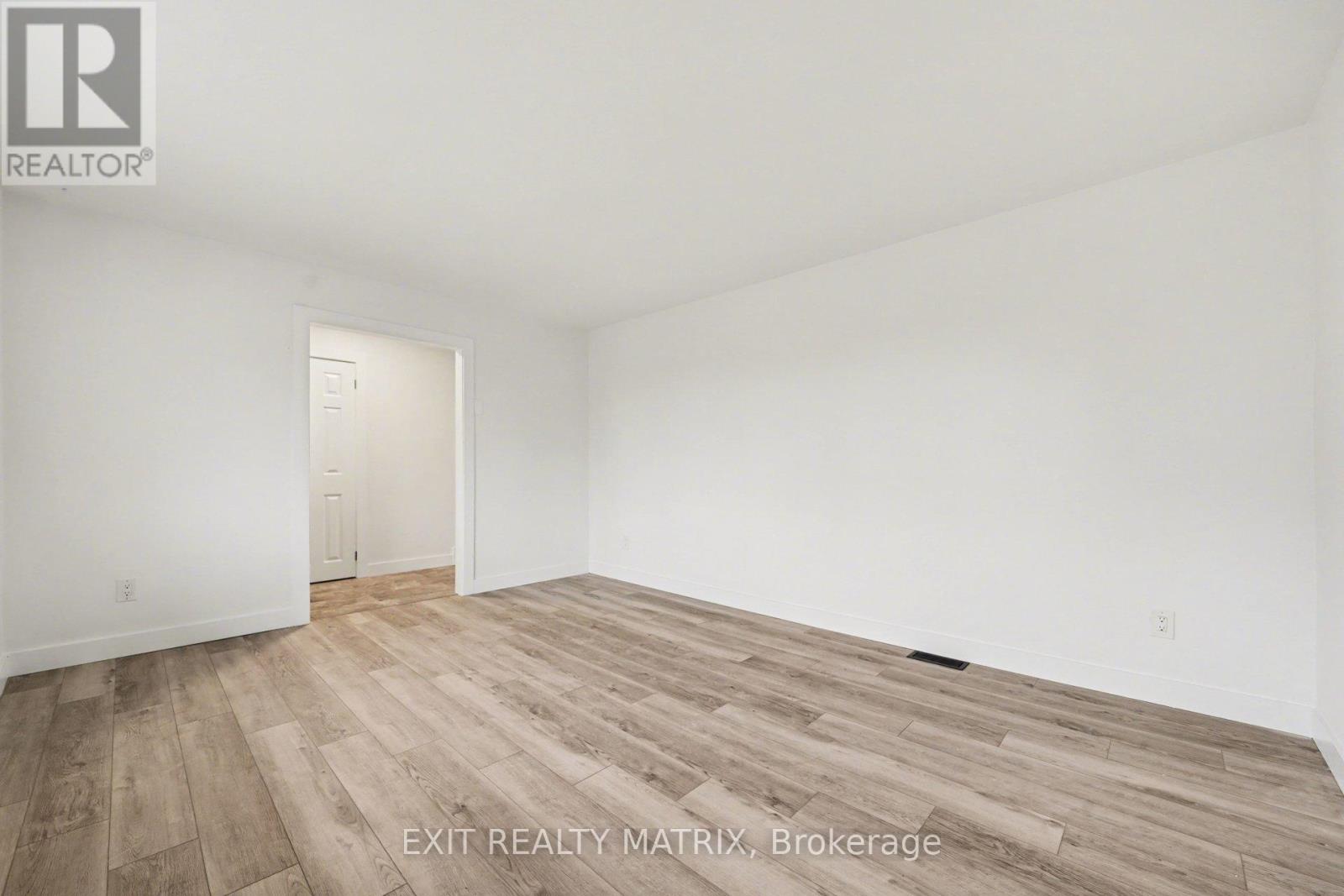 1740 Saint-Laurent Street, Clarence-Rockland, Ontario  K4K 1C2 - Photo 17 - X13058232